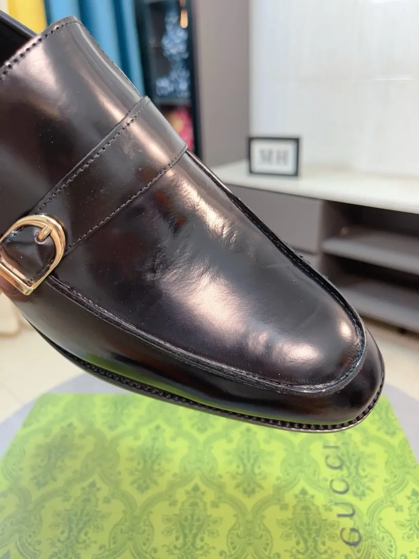 Men's shoes 💰500🌹🌹[GUCCI Gucci] A new style of formal men's leather shoes is coming ~ The original quality upper is made of Italian cowhide➕The leather is soft and delicate, comfortable and soft. The top layer of genuine leather, rubber wear-resistant outsole, the shoe shape is dignified and domineering, and the luxury charm is not concealed! The natural and free nouveau riche leads the trend. Code number: 38-44